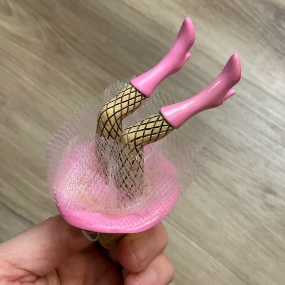 Leg fishnet tutu dancer wine bottle topper cork stopper New gift party NWT - Picture 1 of 6